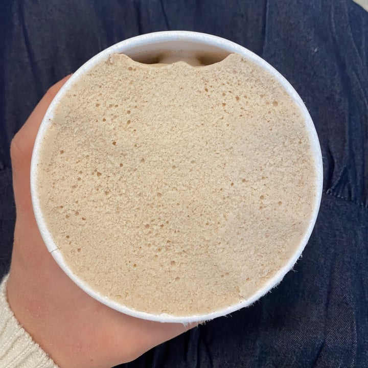 review photo of So Delicious Dairy Free Cinnamon Cookie Dough Cashewmilk Ice Cream shared by @gassia on 10 Dec 2021 - review