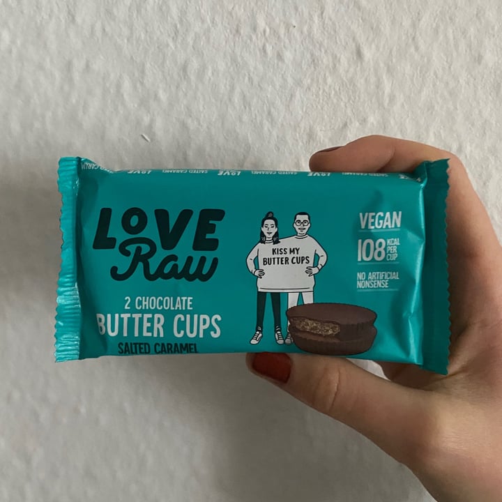 photo of LoveRaw Butter Cups Salted caramel shared by @holasoymylk on  30 Jan 2021 - review