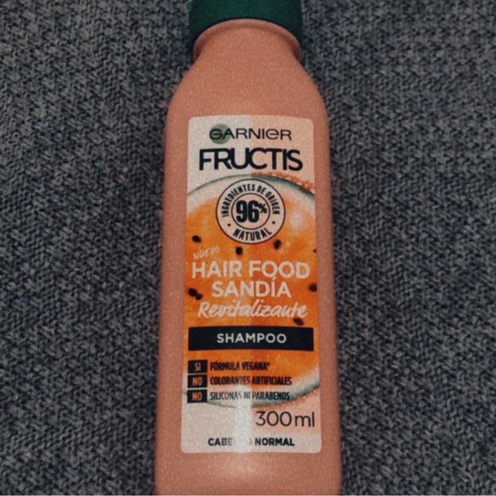 review photo of Garnier Fructis HAir Food Sandia Shampoo shared by @cecishelter on 26 Jul 2022 - review