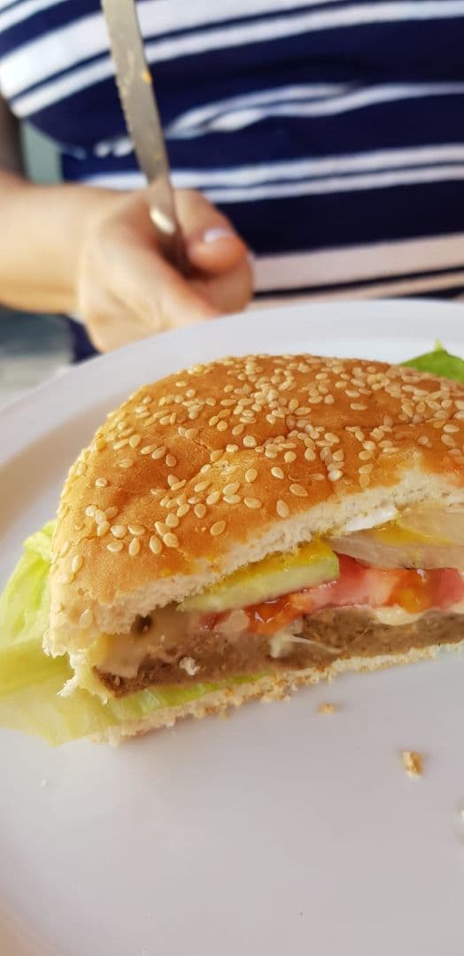 菜肴“Burger tradicional”的照片
