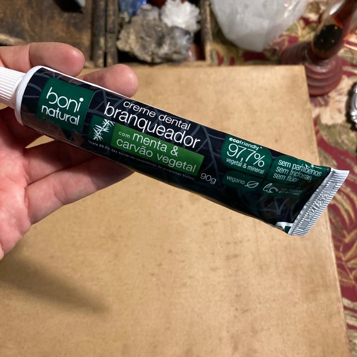 review photo of Boni natural Creme dental branqueador com menta e carvão vegetal shared by @luisgranado on 09 Sep 2022 - review
