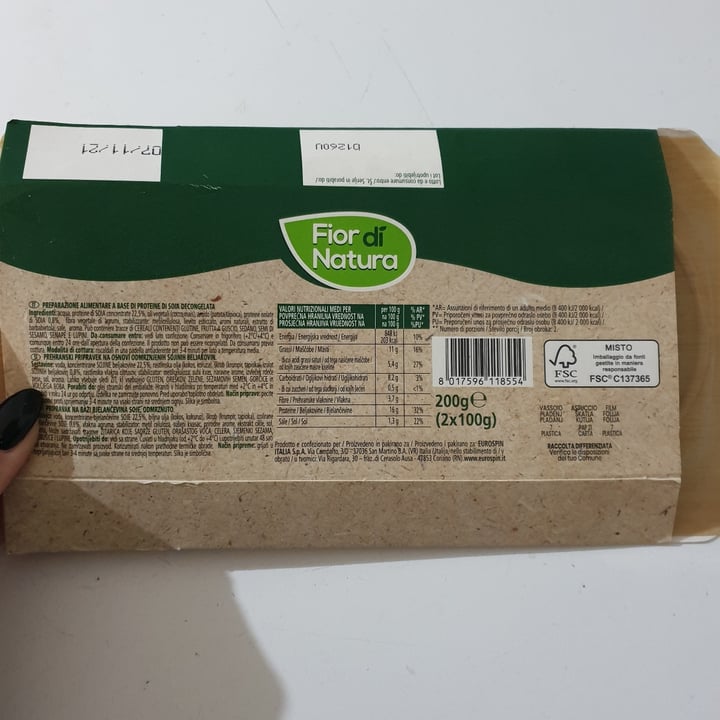 review photo of Fior di Natura V-Burger shared by @disperancione on 07 Nov 2021 - review