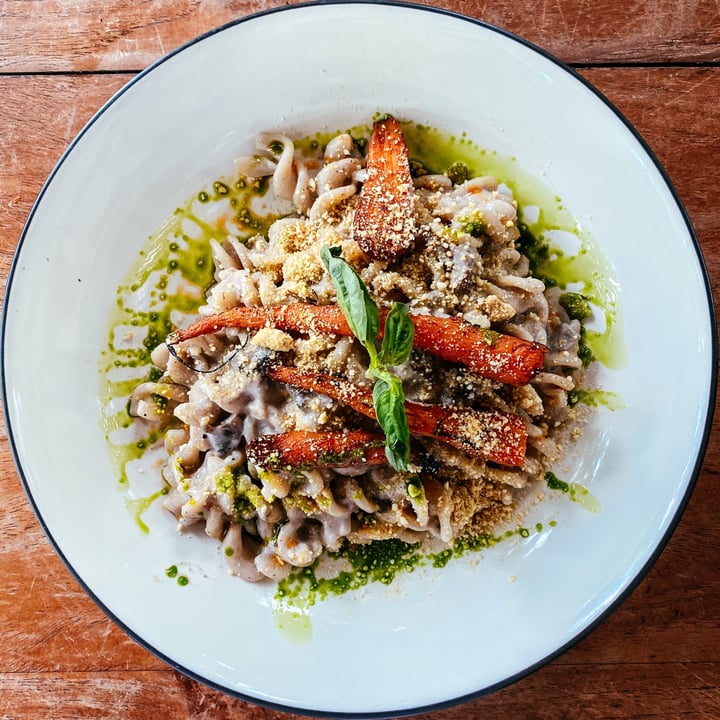 review photo of Manggis in Canggu Fennel Mushroom Cream Pasta shared by @ezgis-essentials on 03 Sep 2020 - review