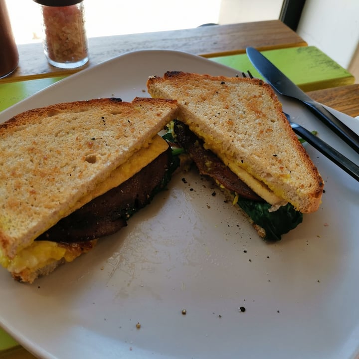 photo of The Kind Kitchen F’egg Sandwich shared by @lunascorner on  13 Feb 2021 - review