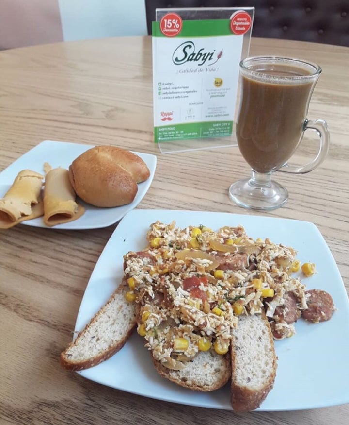 photo of Restaurante Vegetariano Sabyi Huevos pericos con té shared by @veganliz on  21 Aug 2019 - review
