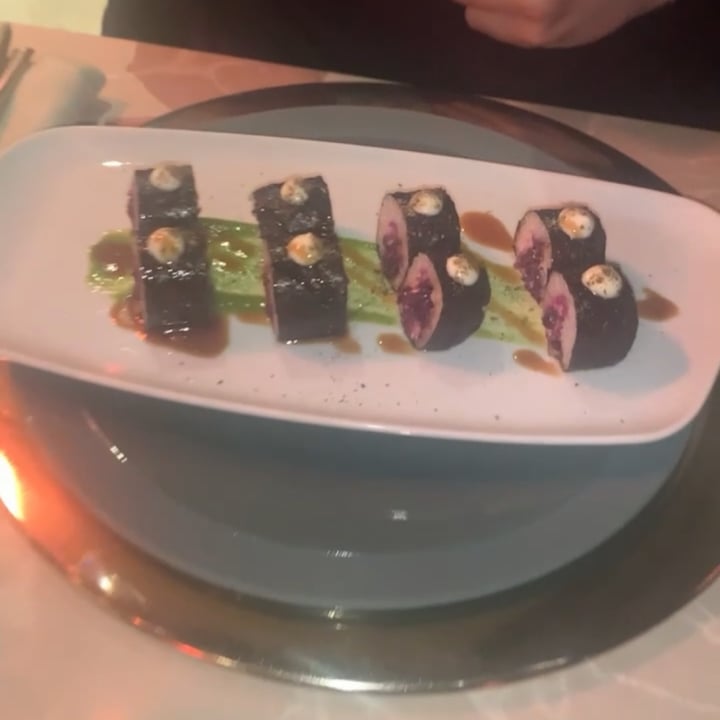 photo of Linfa Milano - Eat Different Jackfruit Crab Sushi shared by @martinavirdis on  20 Mar 2022 - review