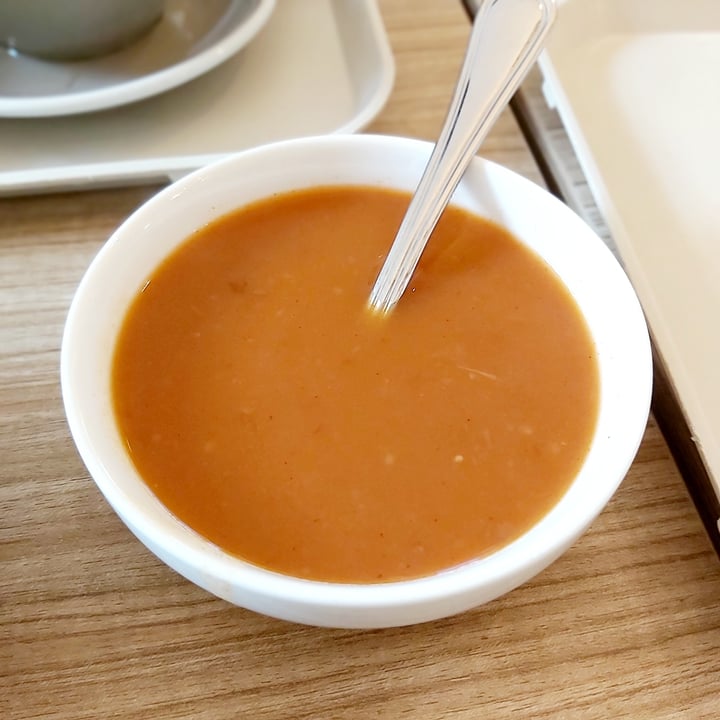 photo of Cedele Bakery Cafe - Novena Square Red Pepper And Tomato Soup shared by @herbimetal on  22 Apr 2022 - review