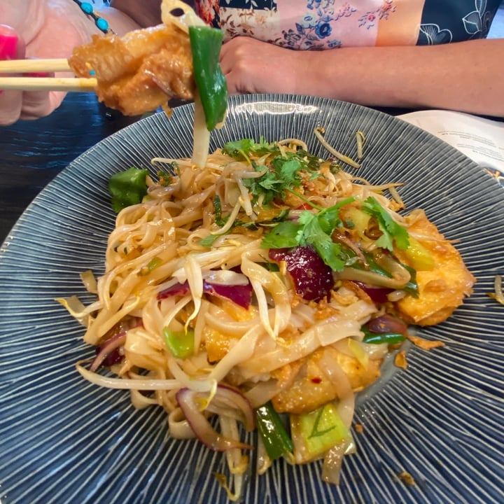 photo of Wagamama Yasai Pad Thai shared by @garfy on  08 Jun 2021 - review