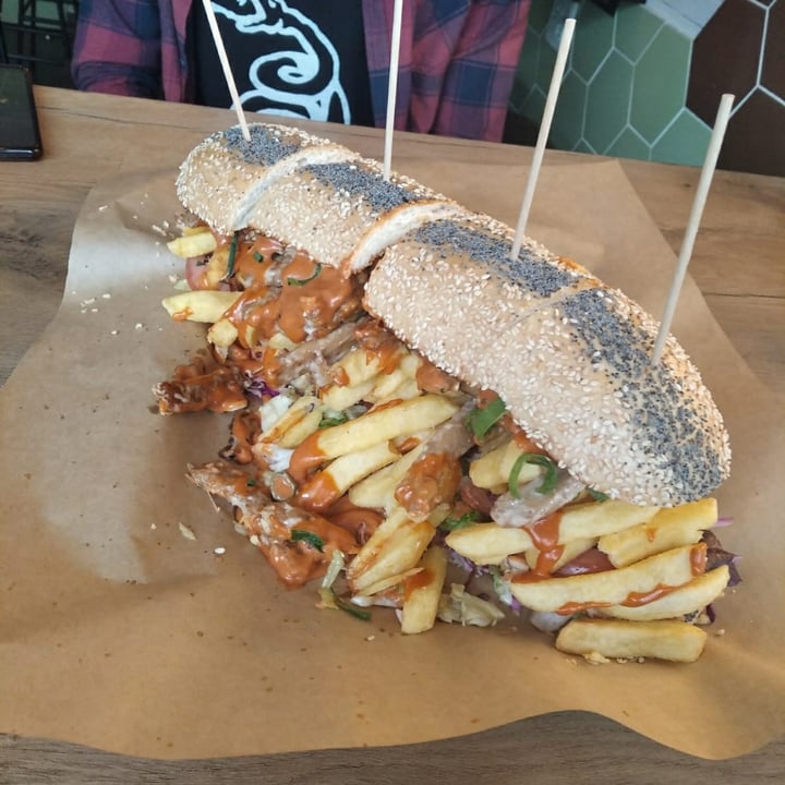review photo of Lekker Vegan Kloof Mixed Chickn and Beef Gatsby shared by @fitnish on 05 Dec 2021 - review