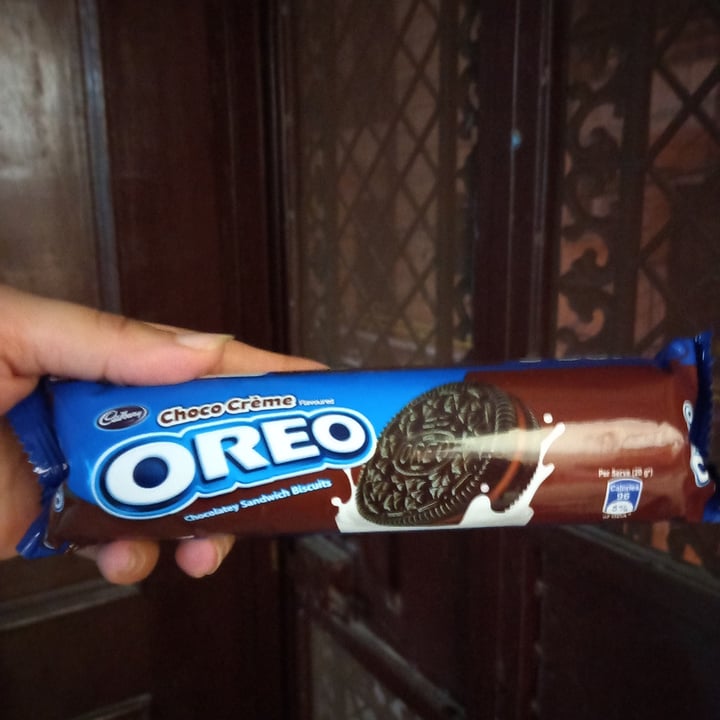 photo of Cadbury Oreo chocolatey sandwich biscuits shared by @anitapokhriyal on  19 Mar 2022 - review