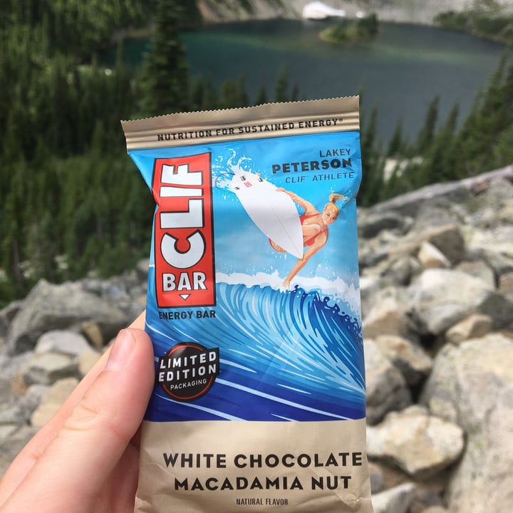 photo of Clif Bar White Chocolate Macadamia Nut Flavor Bars shared by @rachel0211 on  27 Aug 2020 - review