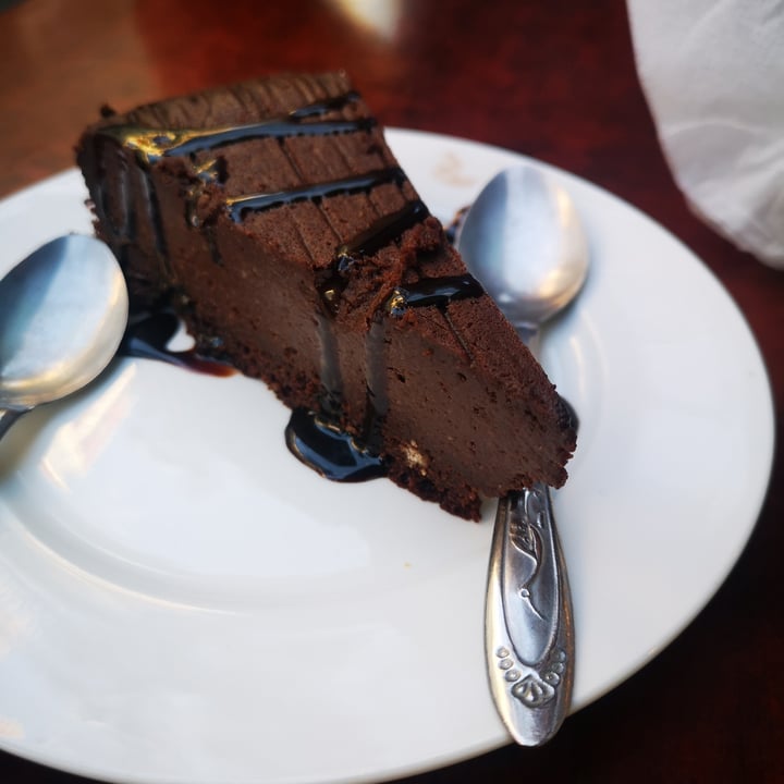 photo of Bodhi Vegan Chocolate Cake shared by @lauraberton on  26 Jul 2022 - review