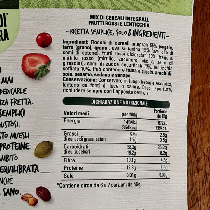 Colfiorito - Muesli con Cereali Integrali, Frutti Rossi e Lenticchia