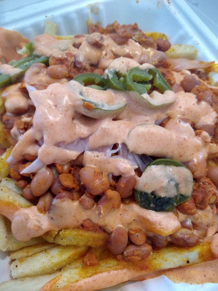 photo of Fat Vegan Papanachos shared by @andquintero08 on  16 Jun 2020 - review
