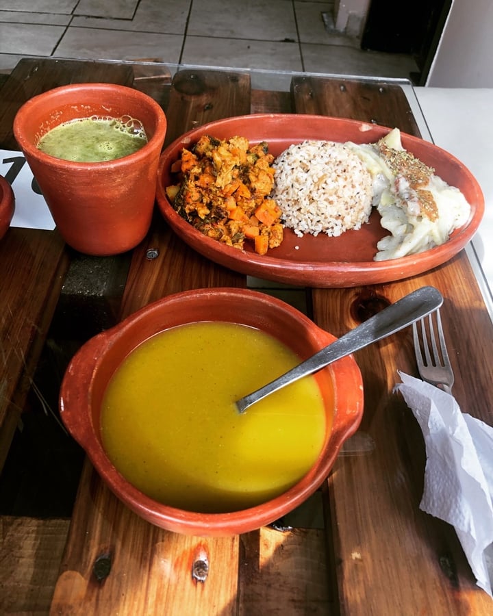 photo of Identidad Natural Almuerzos Veganos shared by @tatianaveg86 on  14 Mar 2020 - review