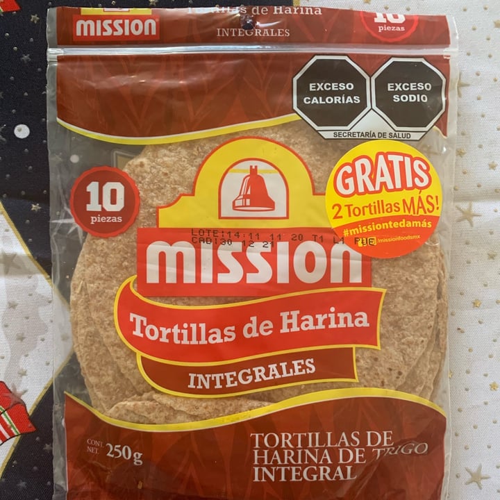 photo of Mission Foods Tortillas de harina integrales shared by @karlish on  26 Dec 2021 - review