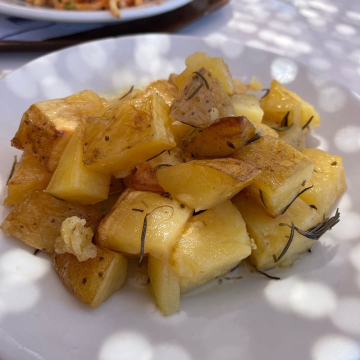 photo of Ristorante Sibilla Patate al forno shared by @charlotteauxfraises on  01 Aug 2022 - review