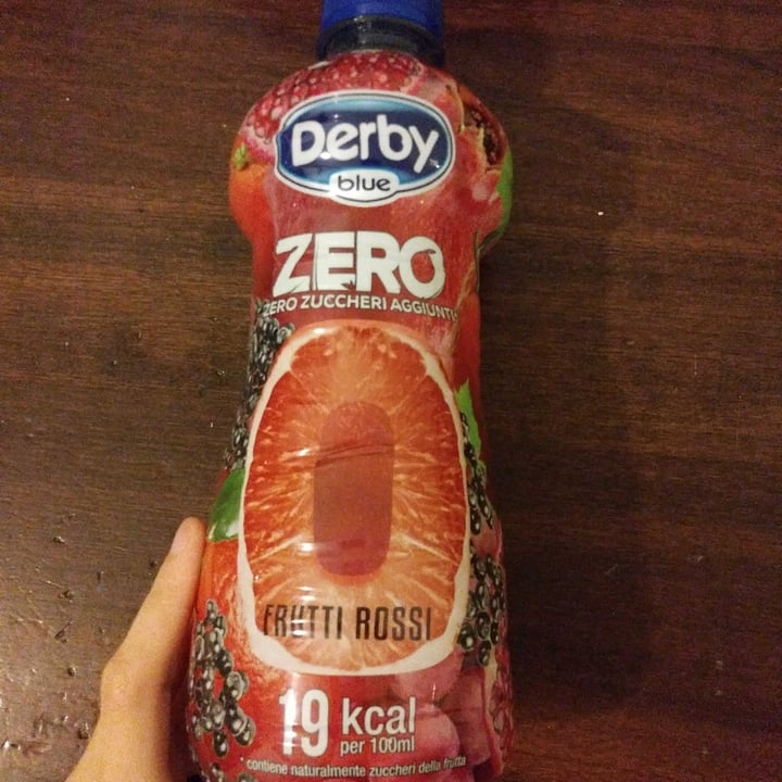 review photo of Derby Zero Bevanda Frutti Rossi shared by @viperotta on 23 Apr 2021 - review