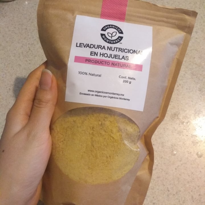 review photo of Orgánicos Monterrey Levadura Nutricional shared by @asofialara on 14 Oct 2021 - review