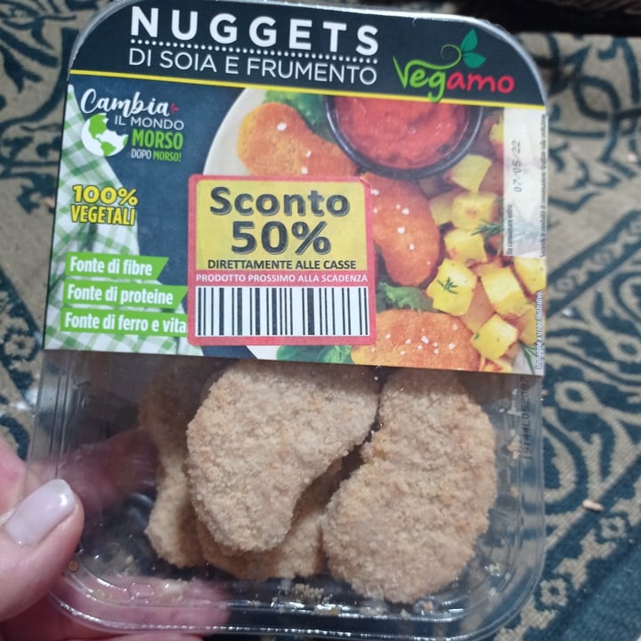 photo of Vegamo Nuggets di soia e frumento shared by @mariella9 on  04 May 2022 - review