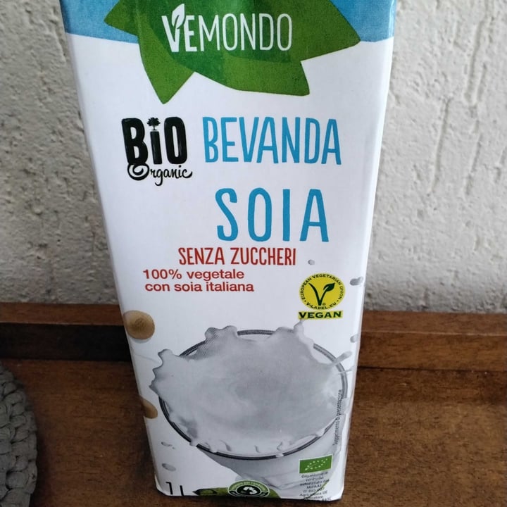 photo of Vemondo latte di soia shared by @noee5 on  08 Sep 2022 - review