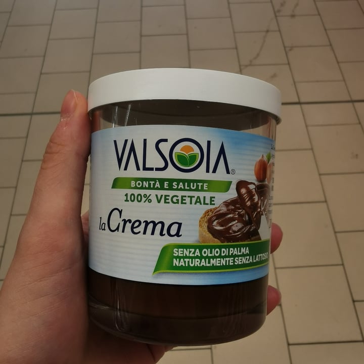 photo of Valsoia Crema alla nocciola shared by @soy-martina on  21 Jun 2022 - review