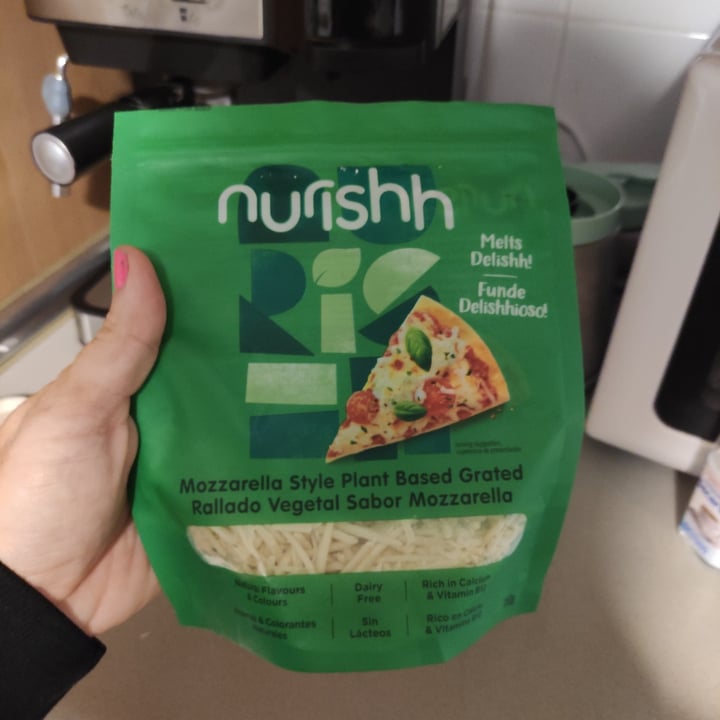 review photo of Nurishh le râpé végétal saveur mozzarella shared by @crispichispi on 29 Oct 2022 - review