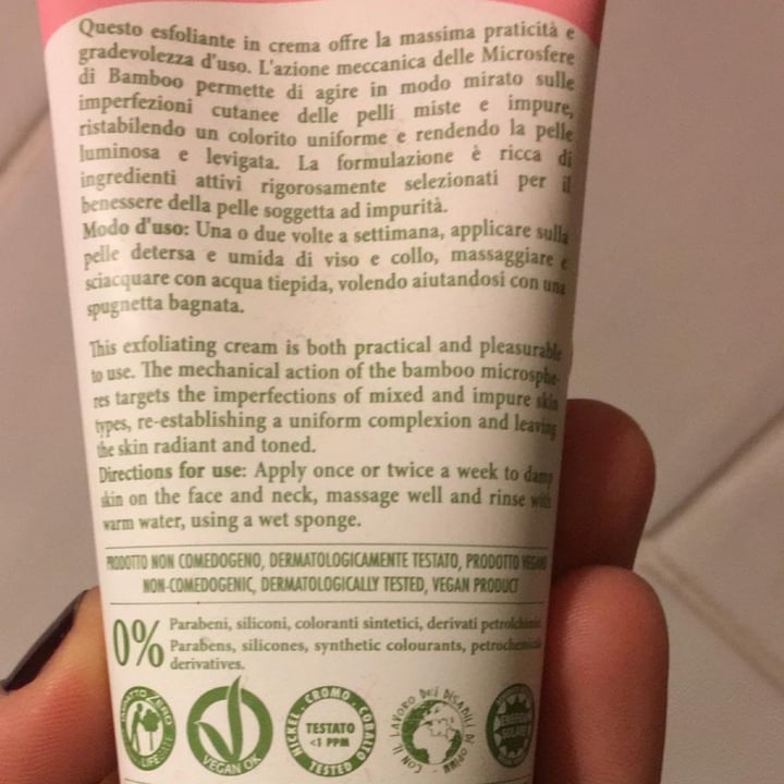 photo of L'Erboristica Di Athena's Dal 1969 Crema Esfoliante Viso shared by @enrico on  24 Apr 2021 - review