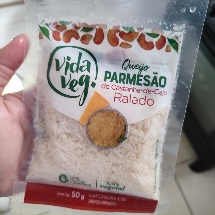 review photo of Vida Veg Queijo Parmesão Ralado shared by @lucim on 11 Jul 2022 - review