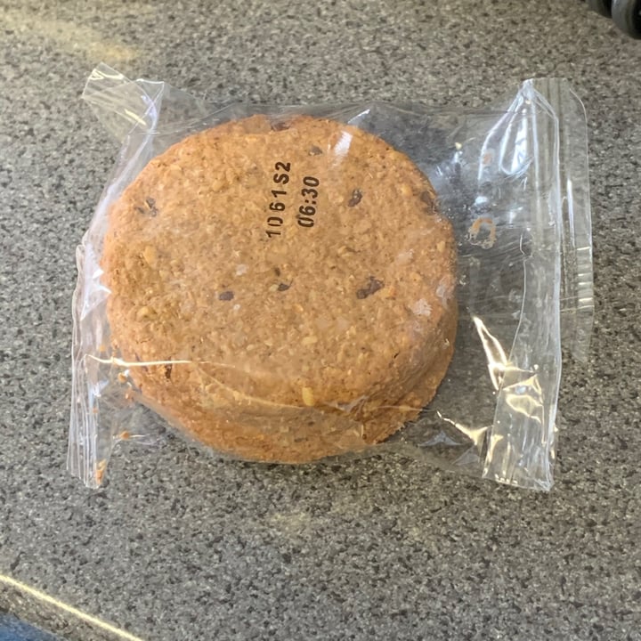 photo of Nairn's Dark chocolate chip oat biscuits shared by @aprilknight on  31 Mar 2021 - review