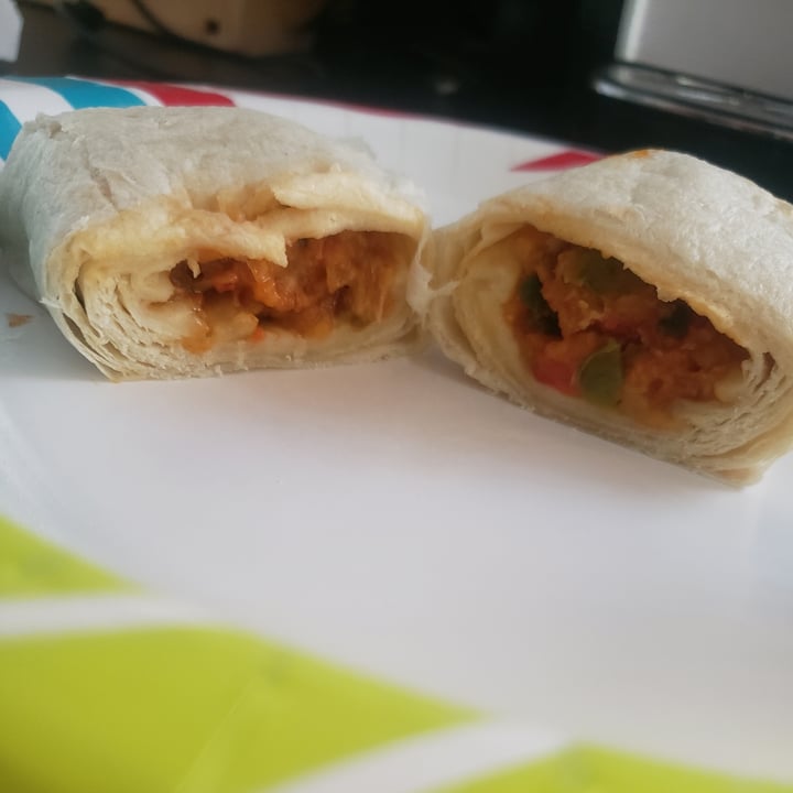 photo of Alpha Foods Chick’n Fajita Burrito shared by @phunkyfrogs on  14 Jun 2020 - review