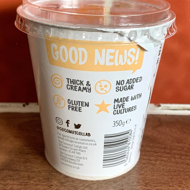 photo of The Coconut Collaborative Vanilla Bean Coconut Yoghurt shared by @vegpledge on  15 Apr 2022 - review