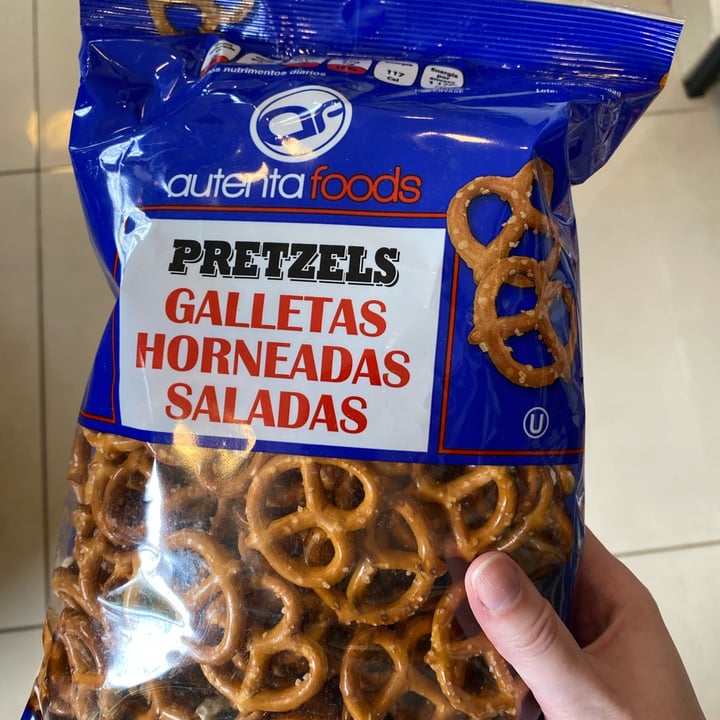 review photo of Autentafoods Pretzels shared by @aloha88 on 25 Nov 2021 - review