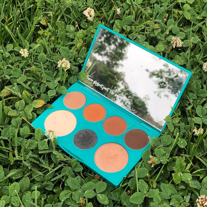 photo of Thrive Causemetics Perfect Eye Palette shared by @helpallanimals5238 on  01 Jul 2021 - review
