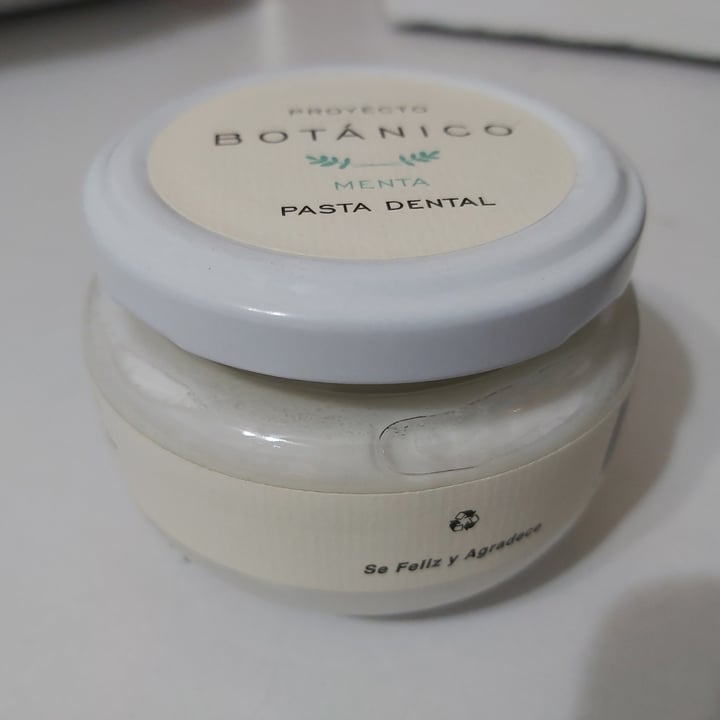 photo of Proyecto Botánico Pasta Dental shared by @judygarcia on  23 Aug 2020 - review