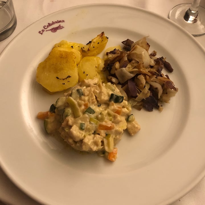 photo of La Colubrina tempeh con intingolo bianco cavolo cappuccio e patate al forno shared by @pattini on  28 Nov 2021 - review
