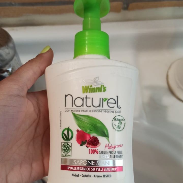 review photo of Winni's Sapone mani Melograno shared by @alicasu on 25 Mar 2022 - review