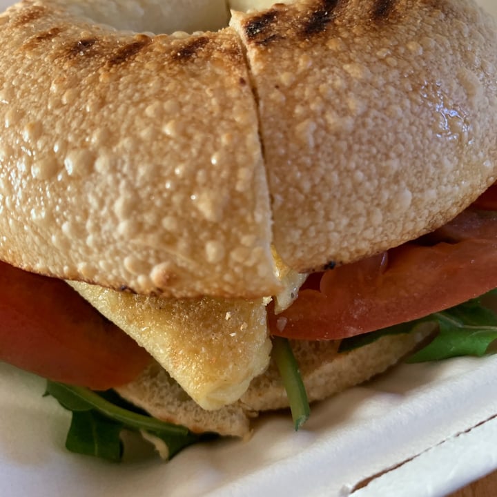 review photo of Paisley Coffeehouse & Eatery Vegan Breakfast Sandwich shared by @bananabreadgirl on 02 Jun 2021 - review