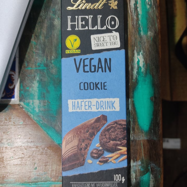 photo of Lindt Chocolate vegano cookie shared by @lianesoares on  30 Sep 2022 - review