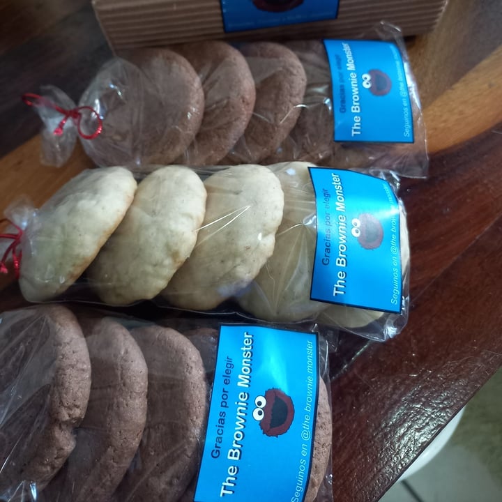 photo of the brownie monster Cookies shared by @luciana1984 on  11 May 2022 - review