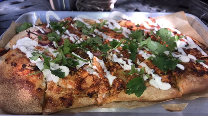photo of Choices Cafe Coconut Grove BBQ Lex “Chicken” Pizza shared by @thehealthyherb on  29 Apr 2019 - review