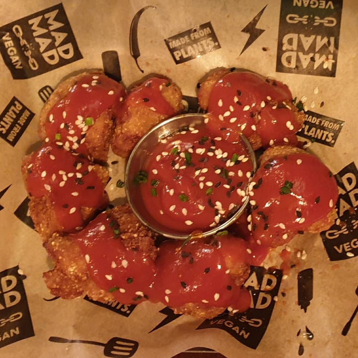 photo of Mad Mad Vegan Homemade Buffalo Coli Wings shared by @tereytere on  20 Dec 2020 - review