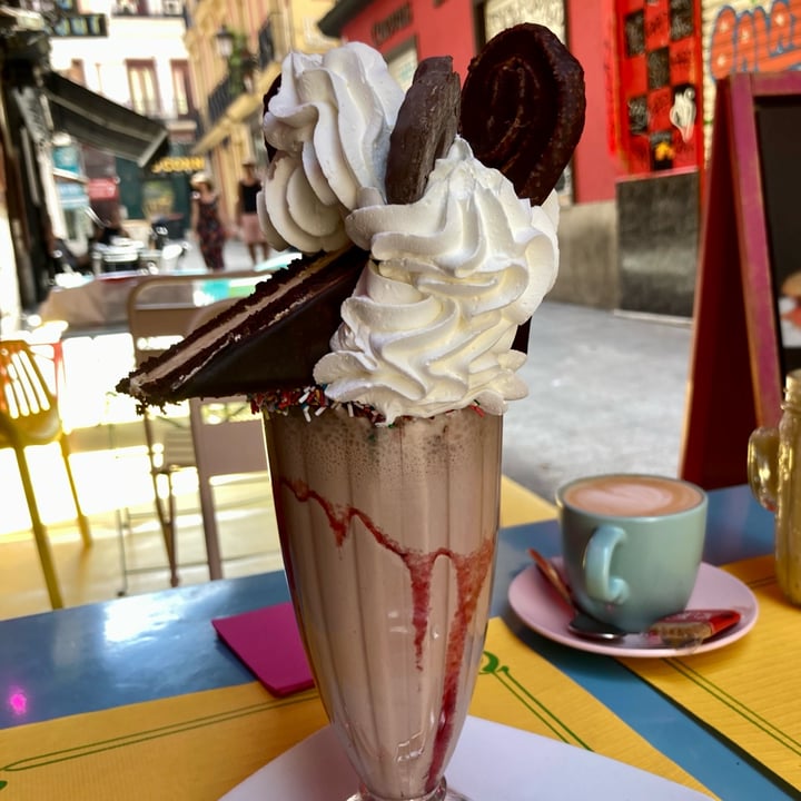 photo of Freedom Cakes Freak shake shared by @asiayportia on  16 Jul 2022 - review