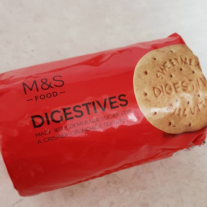 review photo of Marks & Spencer Food (M&S) Digestives shared by @zoedsn on 18 Jan 2022 - review
