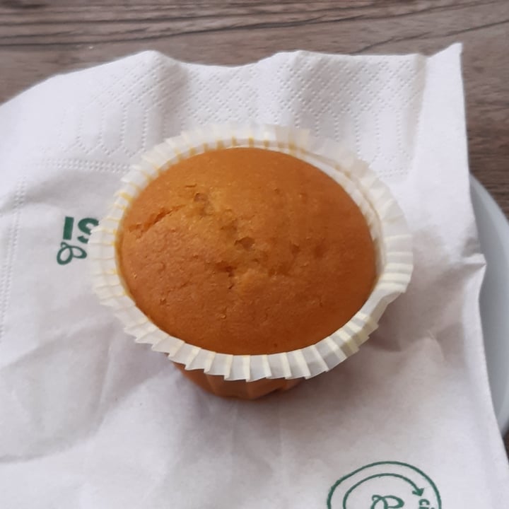 photo of NaturaSì Muffin vegano alle carote shared by @carlotta86 on  14 Dec 2022 - review