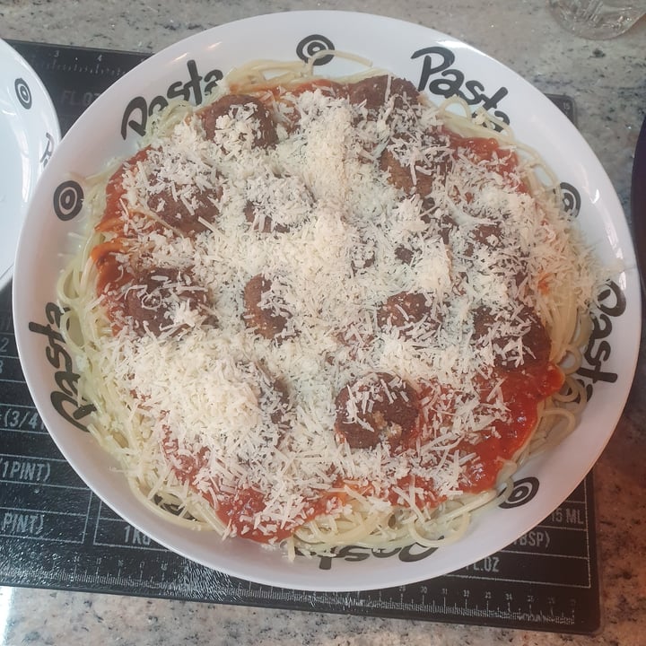 review photo of Fry's Family Food Meatballs shared by @chrisvegan28 on 06 Oct 2021 - review