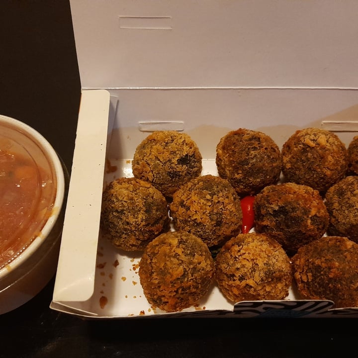 review photo of São Saruê Bolinho de Feijoada shared by @goc12 on 03 Jul 2022 - review