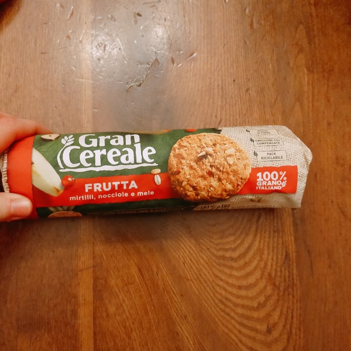 photo of Gran Cereale Biscotti con mirtilli nocciole mele shared by @malegria on  10 Dec 2022 - review