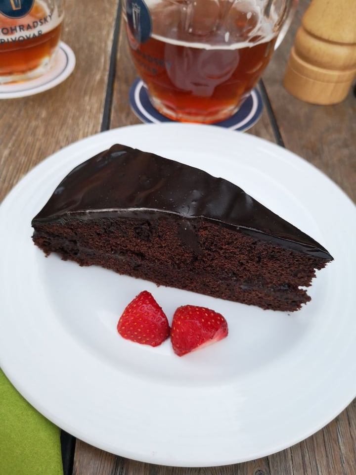 photo of Vegan's Prague Chocolate Baked Cake shared by @pikayo on  18 Jul 2019 - review