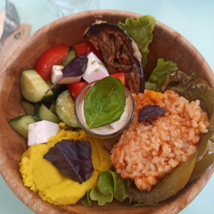 photo of Garden salade grecque shared by @sorinaparis on  17 Jul 2022 - review